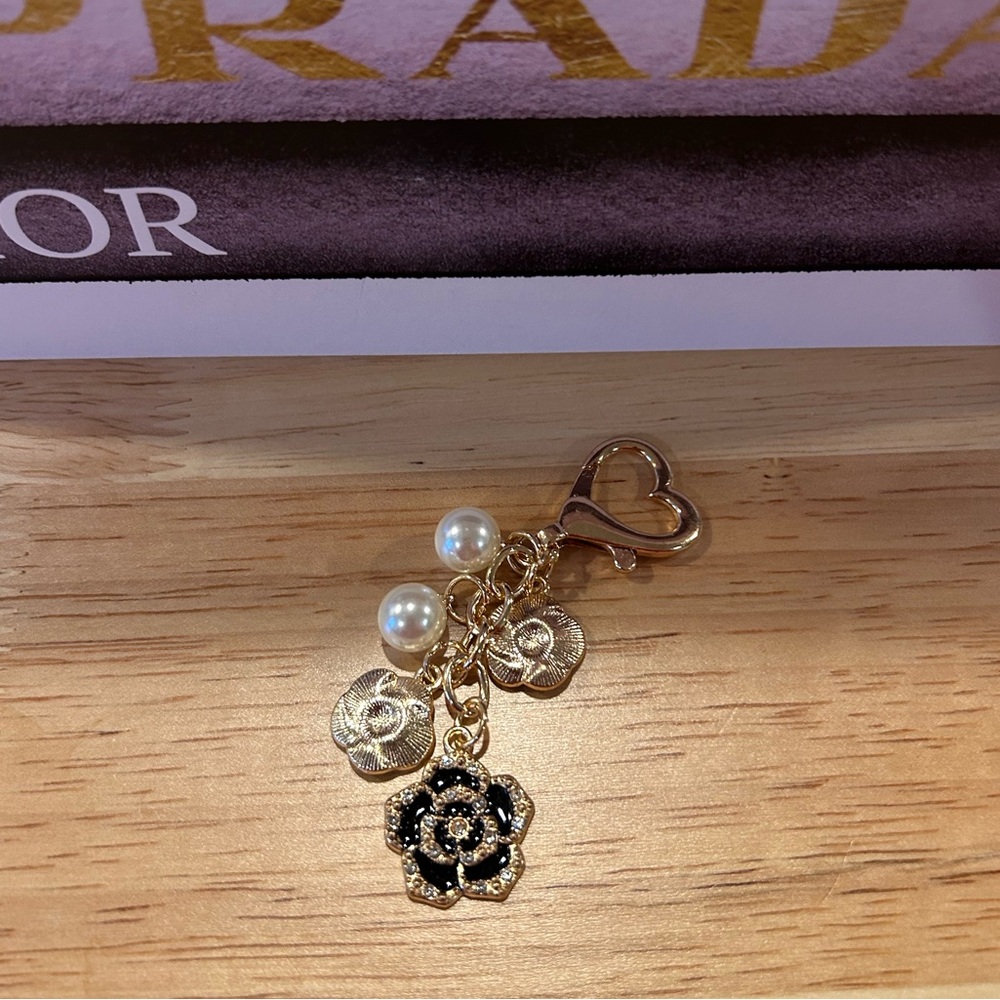 Camille Flower keychain bag charm